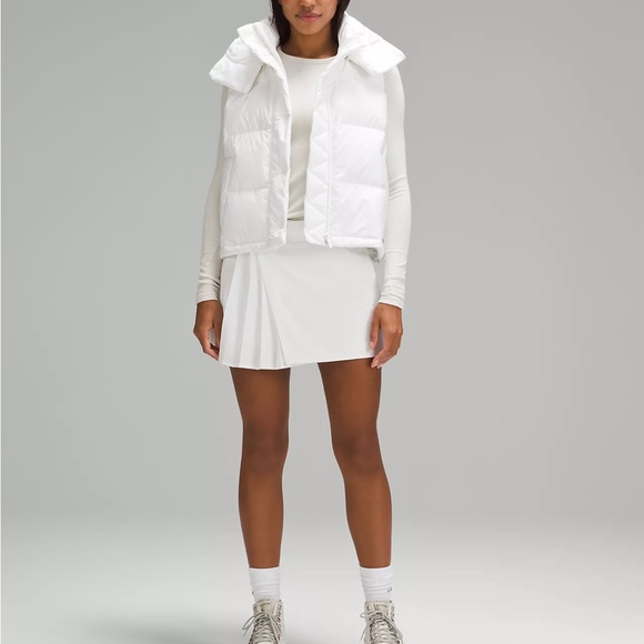 BRAND NEW Lululemon Wunder Puff 600-Down-Fill Cropped Vest - Picture 2 of 11